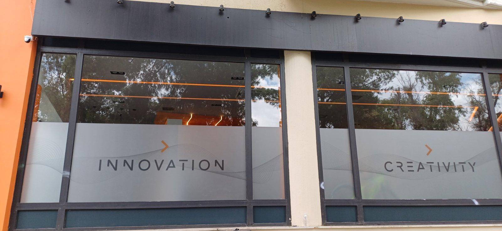 &alpha;&upsilon;&tau;&omicron;&kappa;ό&lambda;&lambda;&eta;&tau;&alpha; &alpha;&mu;&mu;&omicron;&beta;&omicron;&lambda;ή&sigmaf;